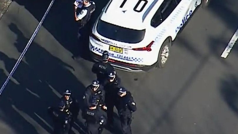 People are being urged to avoid the area. Picture: 9News