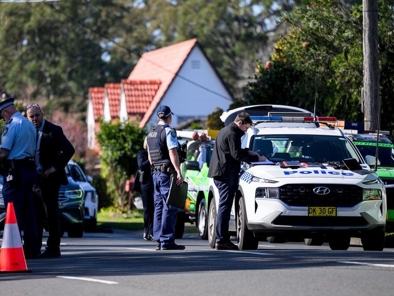A crime scene has been established in Sydney where a man was found with bullet wounds inside a car. (Bianca De Marchi/AAP PHOTOS)