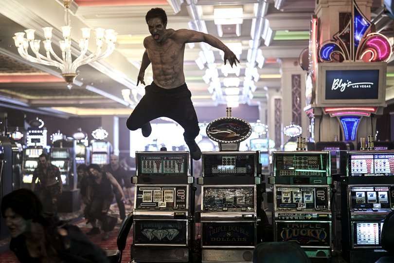 Army of the Dead is a post-apocalyptic zombie movie crossed with a Las Vegas heist story.