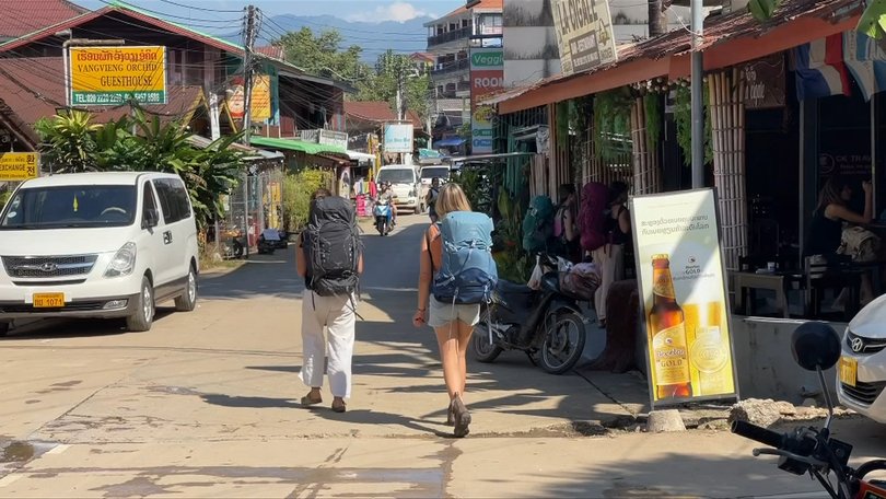 Australian tourists in Laos have been urged to exercise caution after a shocking legal update in the case of alcohol poisonings that killed two Australian teenagers in 2024.