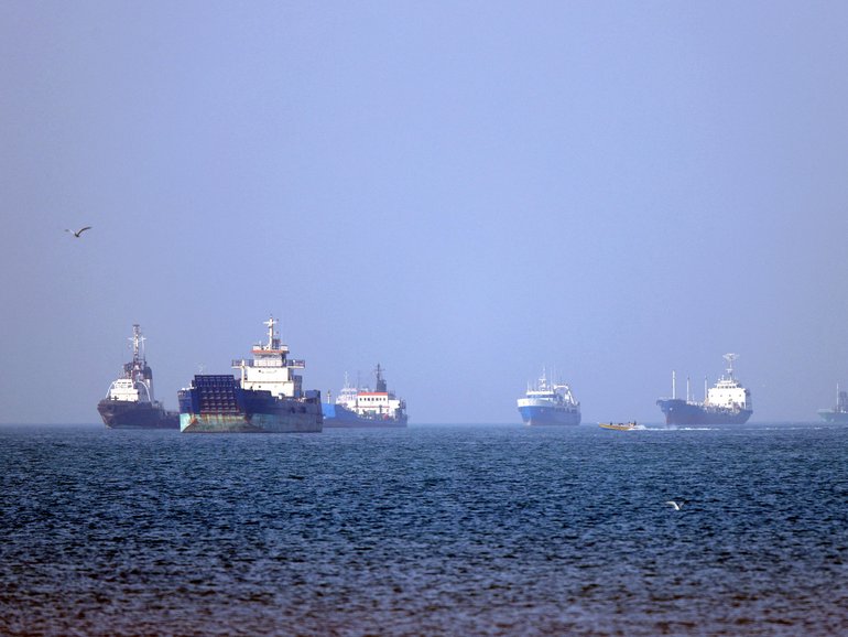 Yemen’s Houthis has claimed responsibility for attacks on two Saudi oil tankers in the Red Sea. 