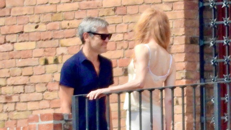 Nicole Kidman and her mystery man outside her hotel in Portofino.