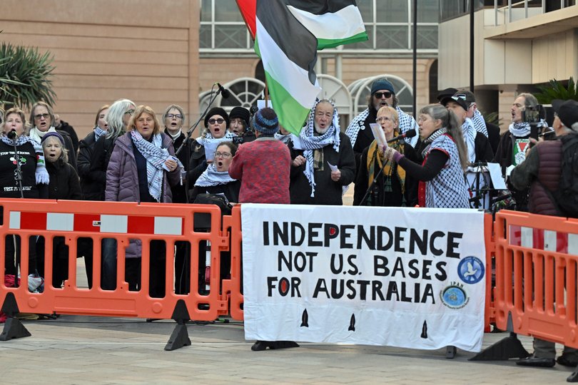 Pro-Palestine protesters are seen outside the 50th Australian Labor Party’s national convention at the Adelaide Convention Centre. (AAP/Mick Tsikas)