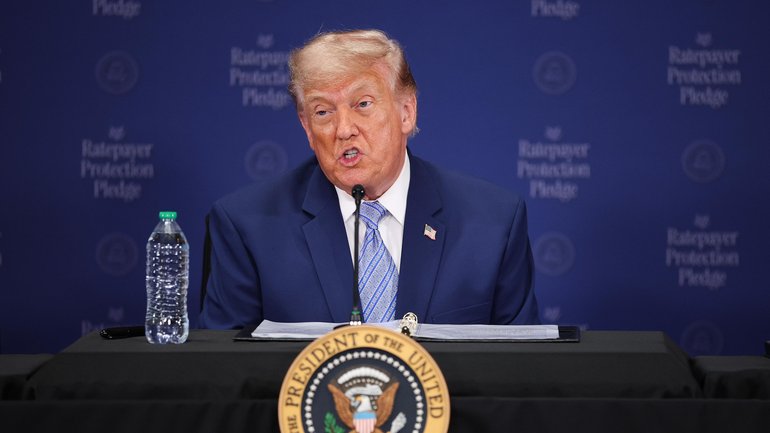 Donald Trump announces his government’s tariff moves.