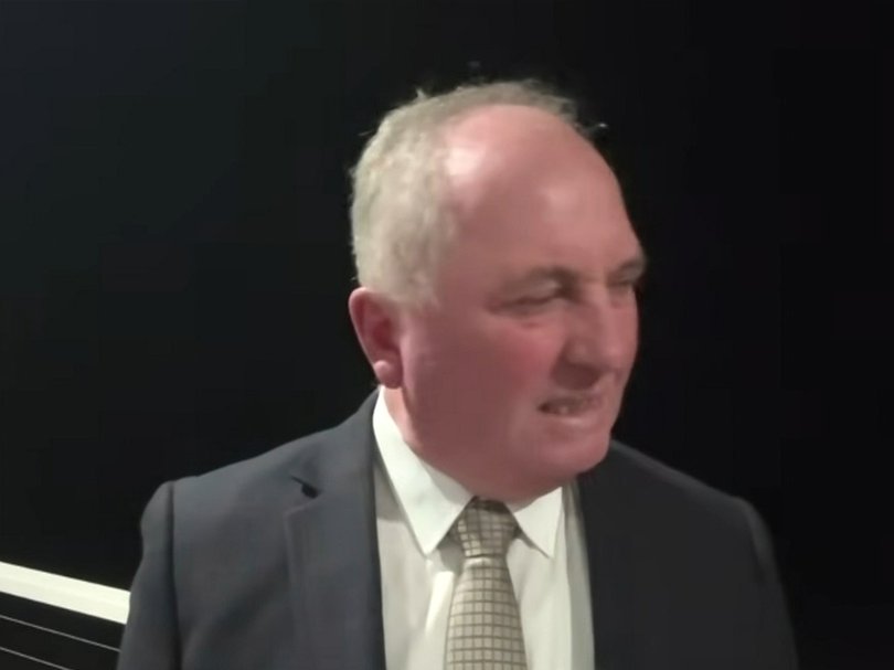  Barnaby Joyce yells at a dog during a 7.30 interview