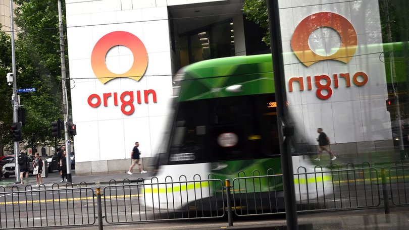 Origin was aware of a possible security threat for weeks before a massive data breach. (Joel Carrett/AAP PHOTOS)