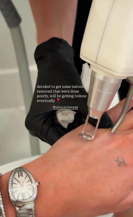 Kate Cassidy has had one of her 'poorly done' tattoo tributes to Liam Payne removed.