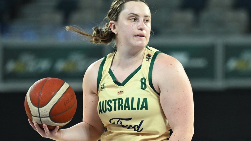 Georgia Munro-Cook tried to rally the Wombats but fouls proved costly in the defeat by Scotland. (James Ross/AAP PHOTOS)