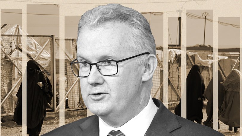 Tony Burke has rubbished Pauline Hanson’s proposed law to block ISIS fighters from returning to Australia, saying it ‘would last 30 seconds in High Court’.