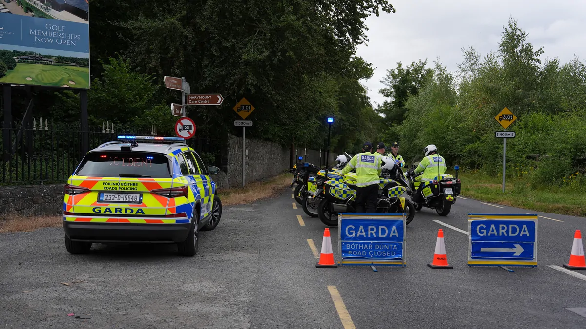 Irish busker-turned-Oscar-winner dies in motorcyle crash