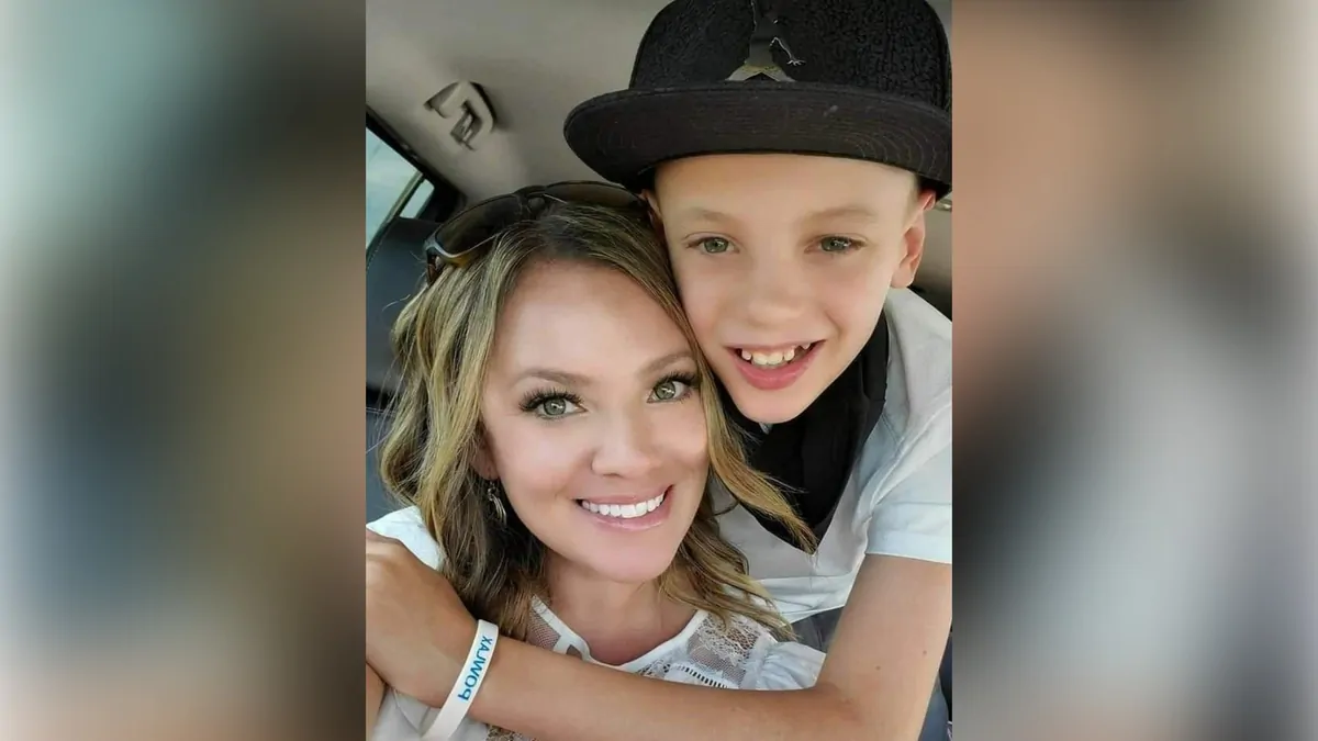 Britagne Miller: Mum told she has ‘three days to live’ after being bitten multiple times by mystery spider Britagne Miller: Mum told she has ‘three days to live’ after being bitten multiple times by mystery spider
