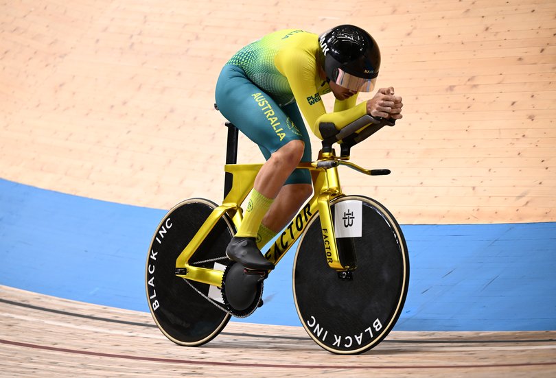 GLASGOW, SCOTLAND - JULY 31: Conor Leahy of Team Australia competes during the Men's 4000M Individual Pursuit Qualifying in the Track Cycling on day eight of the Glasgow 2026 Commonwealth Games at Sir Chris Hoy Velodrome on July 31, 2026 in Glasgow, Scotland. (Photo by Quinn Rooney/Getty Images)