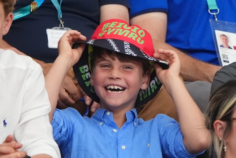 Prince Louis while watching the cycling.