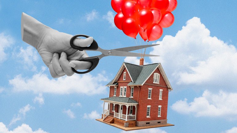 National Australia Bank has dramatically updated its forecasts to have Sydney property values plunging by 10 per cent in 2026. 