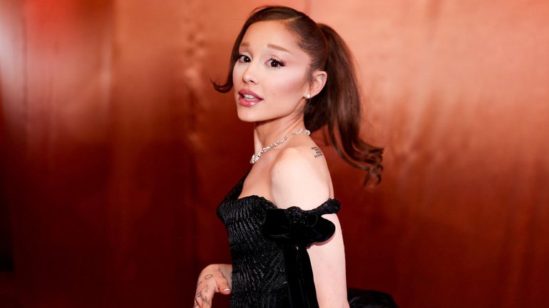 Ariana Grande at the Golden Globes on January 11, 2026 in Beverly Hills, California.