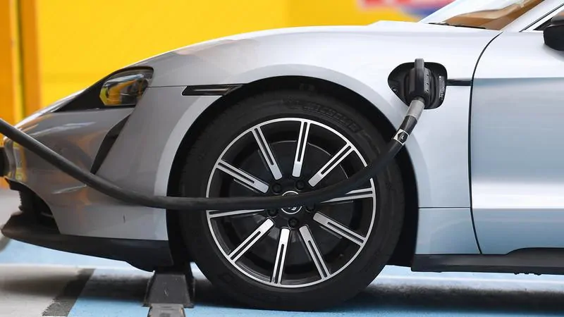 Australian household spending jumps 0.8pc in June as fuel spike accelerates EV sales