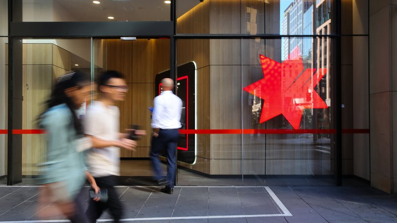 SYDNEY, AUSTRALIA - NewsWire Photos - 14th APRIL 2026: A general stock view of people walking past the NAB Bank in Sydney. Gaye Gerard/ NewsWire