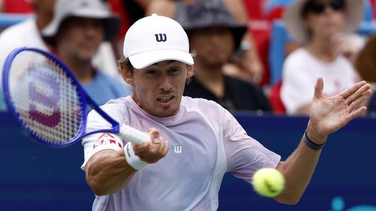 Alex de Minaur has done just enough in an all-Australian second-round clash in Montreal. (EPA PHOTO)