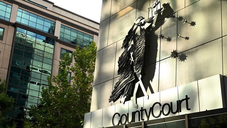 An unlicensed driver who caused a fatal crash was affected by a brain injury, a judge has heard. 