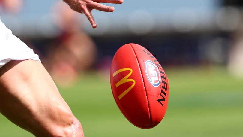 An unnamed player and club have reportedly agreed to a confidential concussion agreement. (Jason O'BRIEN/AAP PHOTOS)