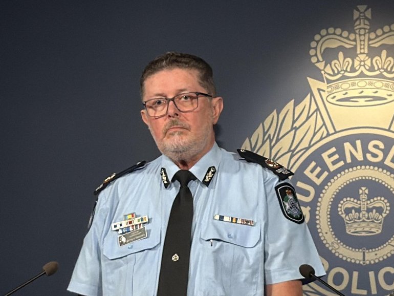 Matthew Vanderbyl says Queensland police risked their lives to save a toddler during a deadly siege. (Rex Martinich/AAP PHOTOS)