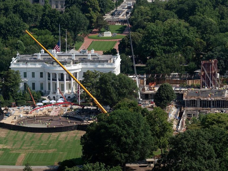 Construction must halt on the ballroom at the White House, says the US appeals court. 