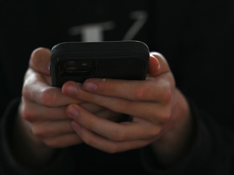 Offenders have been posing as users on online dating platforms to lure men into meeting them. 