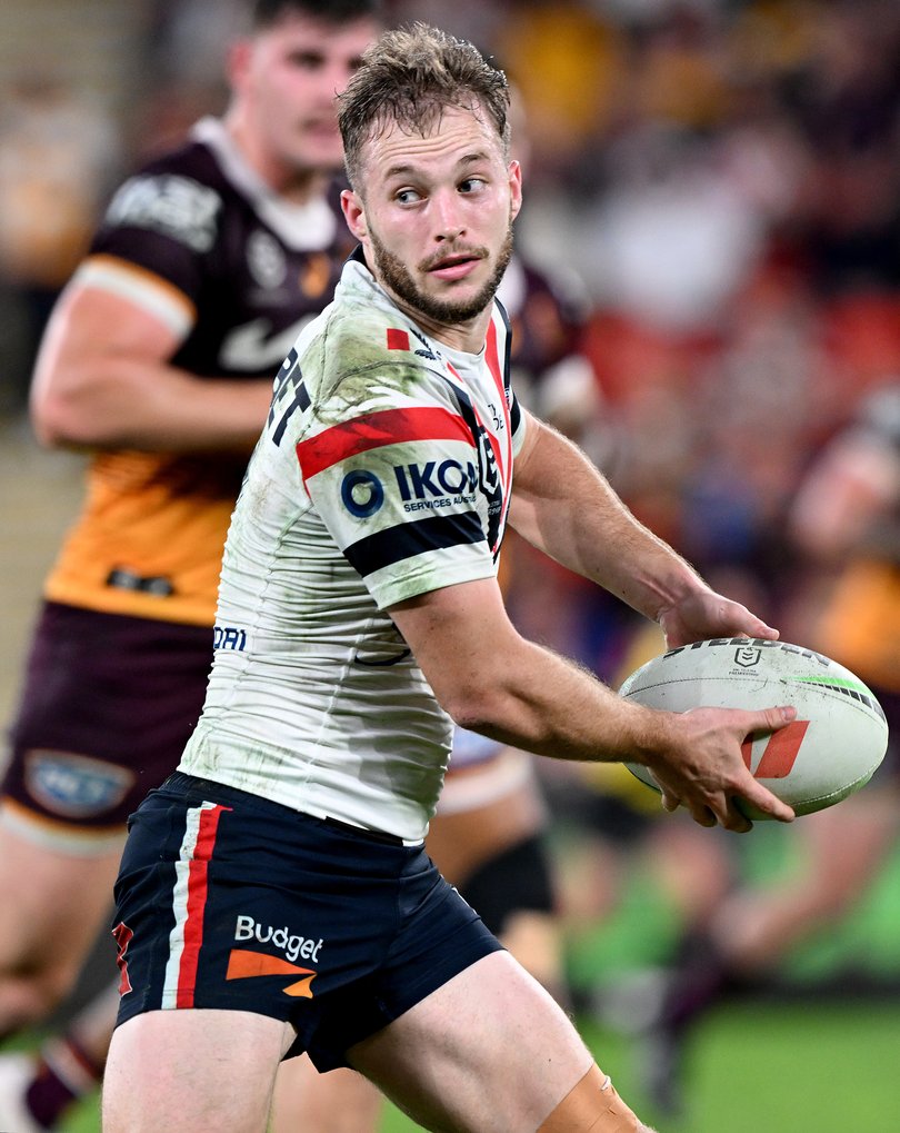 Sam Walker is best known for eyes-up lizard-footy.