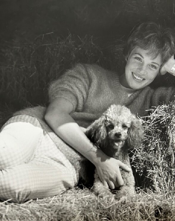 Dame Julie Andrews and her poodle Shy.