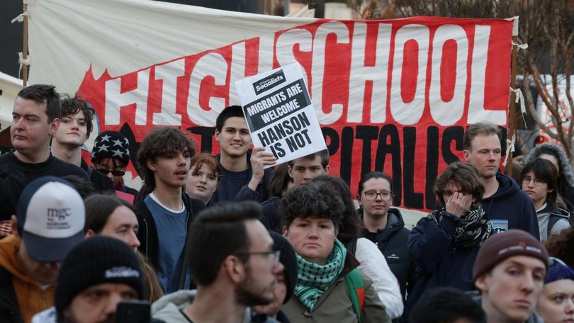 Thousands of students are set to walk out on Thursday in a protest against Pauline Hanson. (David Crosling/AAP PHOTOS)