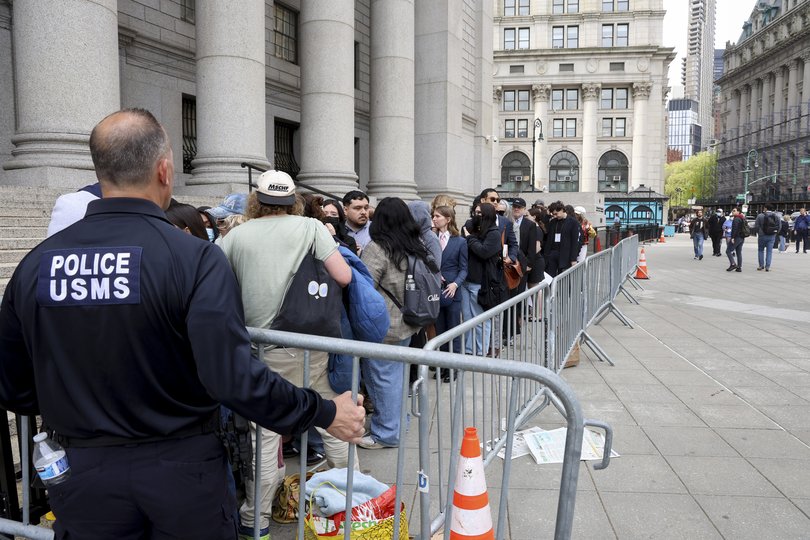 A line of people waiting for the arraignment of Luigi Mangione outside of Federal District court in Manhattan, April 25, 2025. 