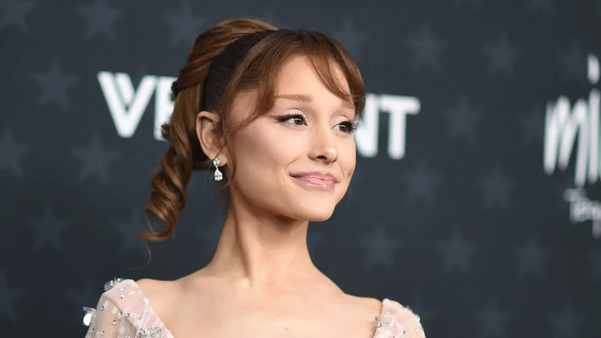 The right way to talk about Ariana Grande amid health concerns