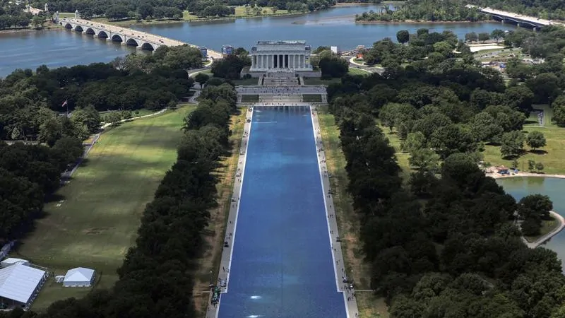 THE NEW YORK TIMES: Visual Analysis Finds Dozens of Defects in Reflecting Pool Renovation
