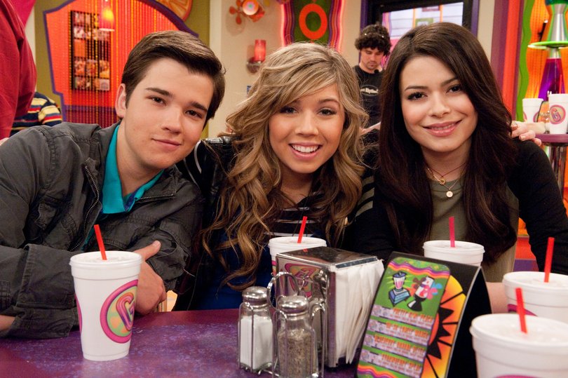 Jennette McCurdy (centre) with her iCarly co-stars Freddie Benson and Miranda Cosgrove.