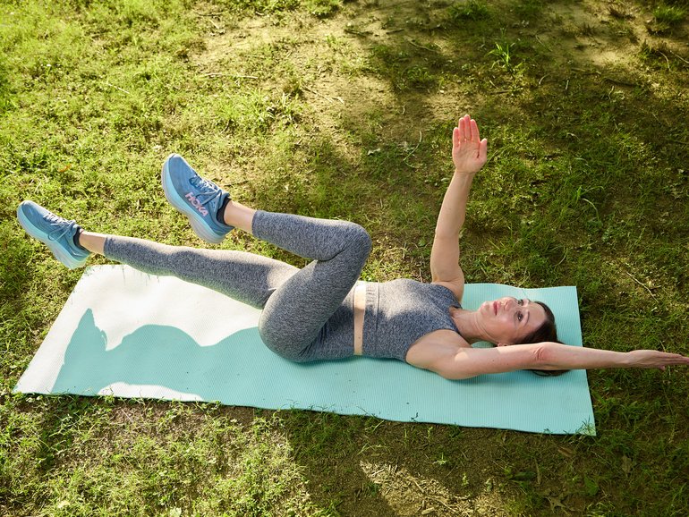 Dead bugs with diaphragmatic breathing.