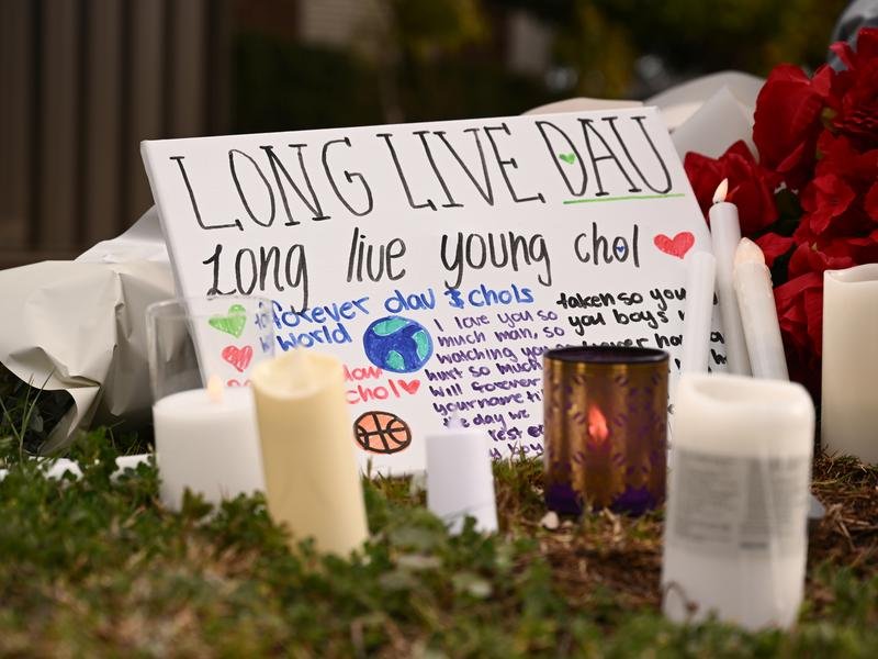 A vigil for Dau Akueng.