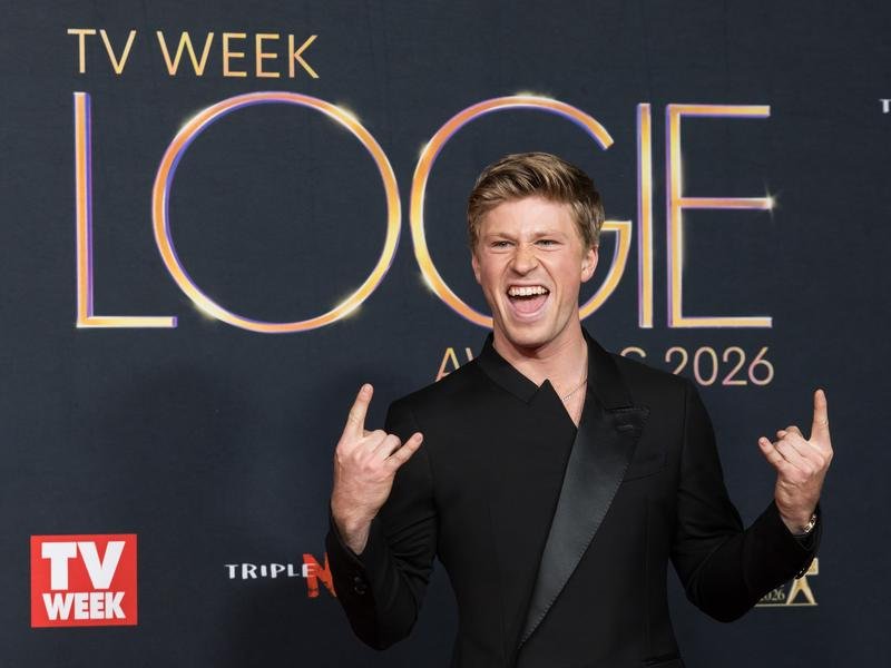 In his Logies opening speech, host Robert Irwin poked fun at Dave Hughes and Karl Stefanovic. (Anna Kucera/AAP PHOTOS)