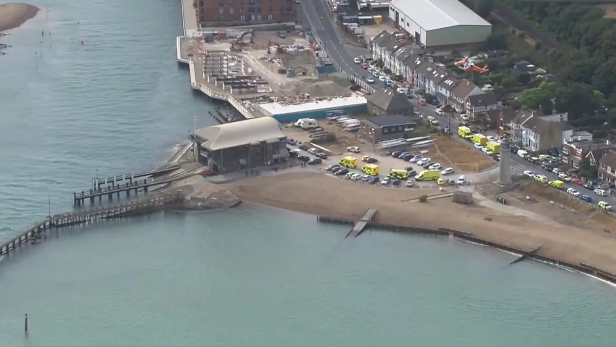Girl and parents drown and another daughter fighting for life after swimming tragedy in Shoreham in England Girl and parents drown and another daughter fighting for life after swimming tragedy in Shoreham in England