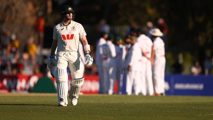Australia’s batters had yet another misfire after a stunning early effort from their bowlers.