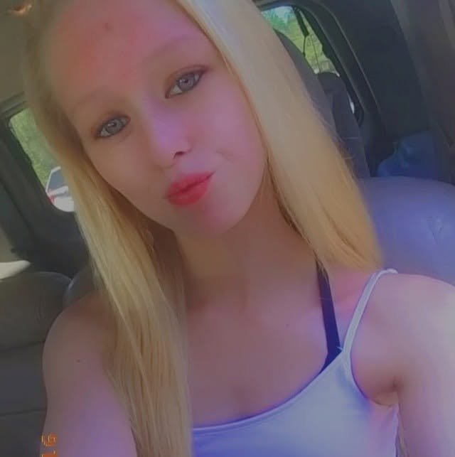 Lena Hoyle 