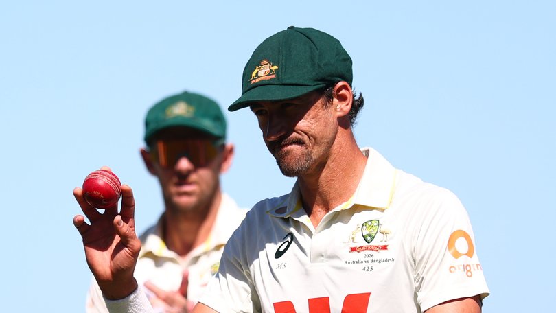 Mitchell Starc took six wickets.