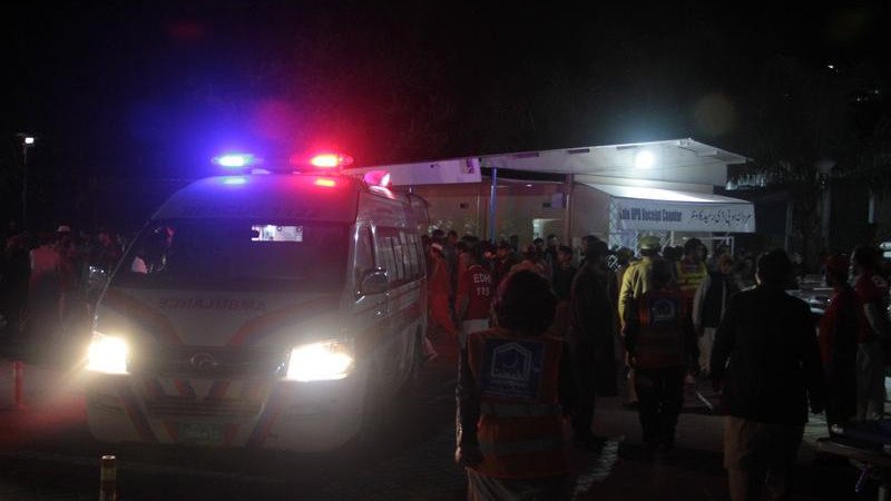 More than a dozen newborn babies have died in a fire at a maternity ward in Islamabad.