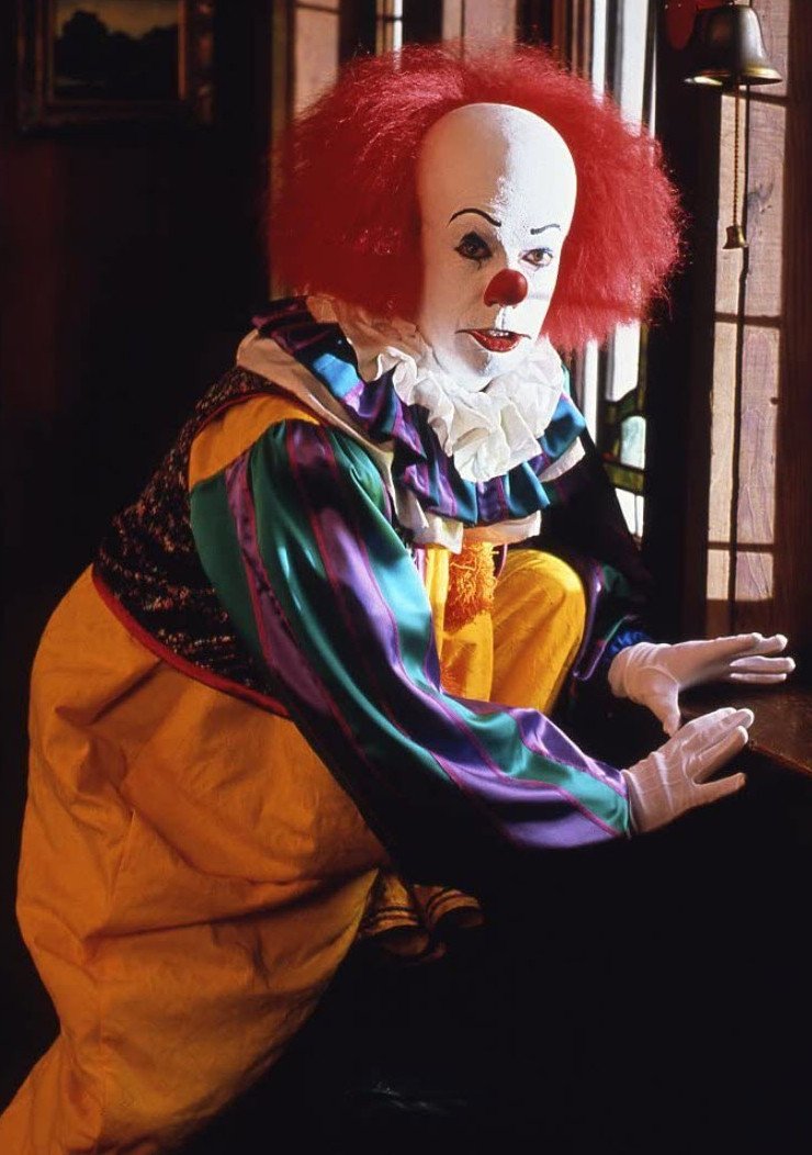 Tim Curry in It (1990).
