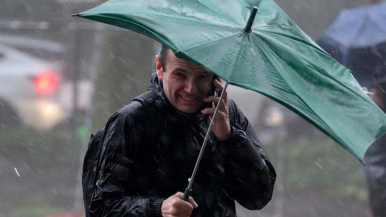 Strong wind warnings are in place for parts of the country after the east coast was hit by thunderstorms this week. 