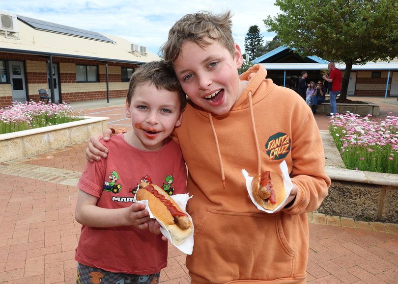 Levi (7) and Zac (11).