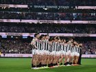 The AFL’s inaugural Wildcard Round has proven a hit with thousands of Western Bulldogs and Collingwood fans.