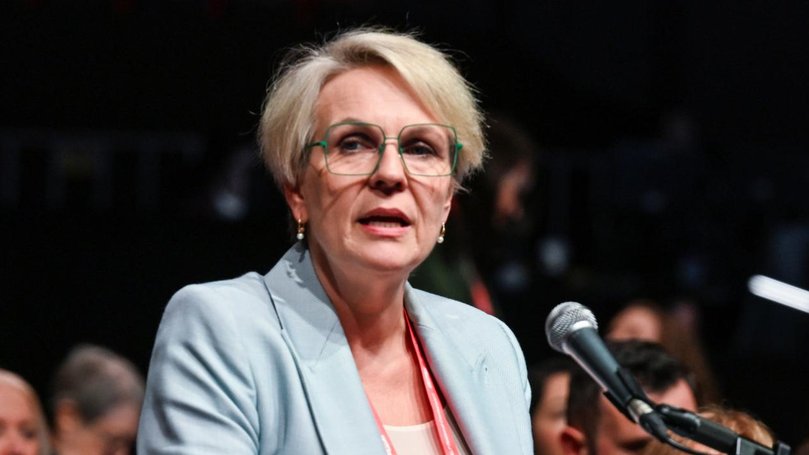 Social Services Minister Tanya Plibersek has hit back at claims Labor planned to slash Australia’s refugee intake, insisting the proposal was never discussed by Cabinet. 