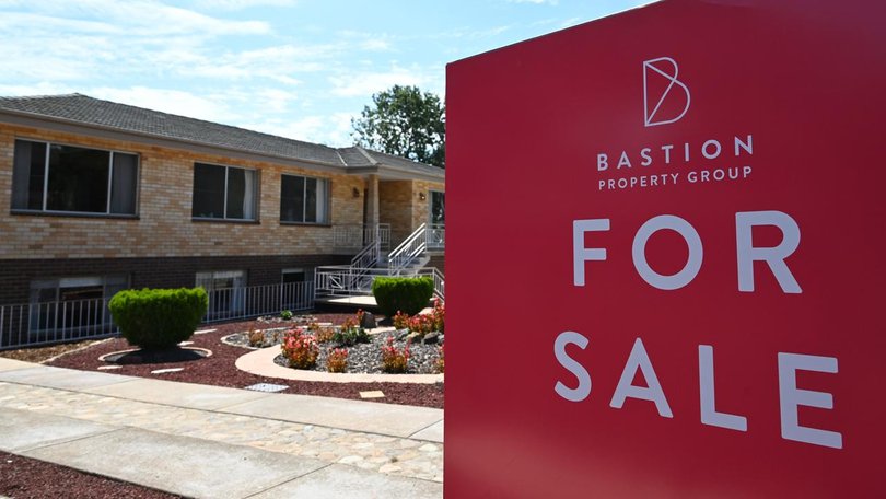 Limited access to credit is a key reason why many struggle to buy their first home. (Lukas Coch/AAP PHOTOS)