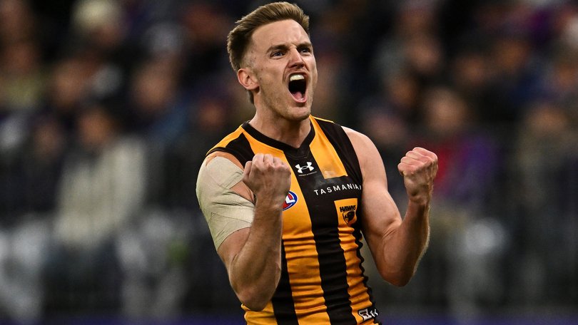 The Hawks have beaten the Dockers.