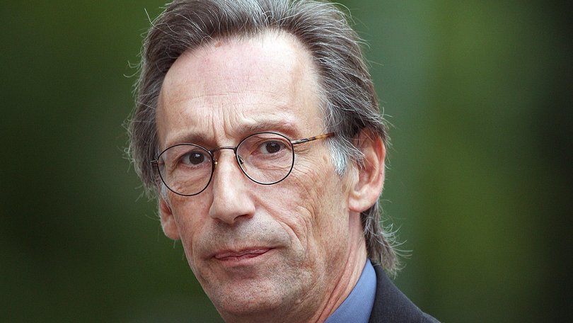 British actor Chris Langham has died after a battle with cancer.